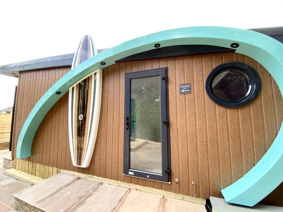 Elletson Park Wood Fired Hot Tubs, Caravans & Pods Pilling Екстериор снимка